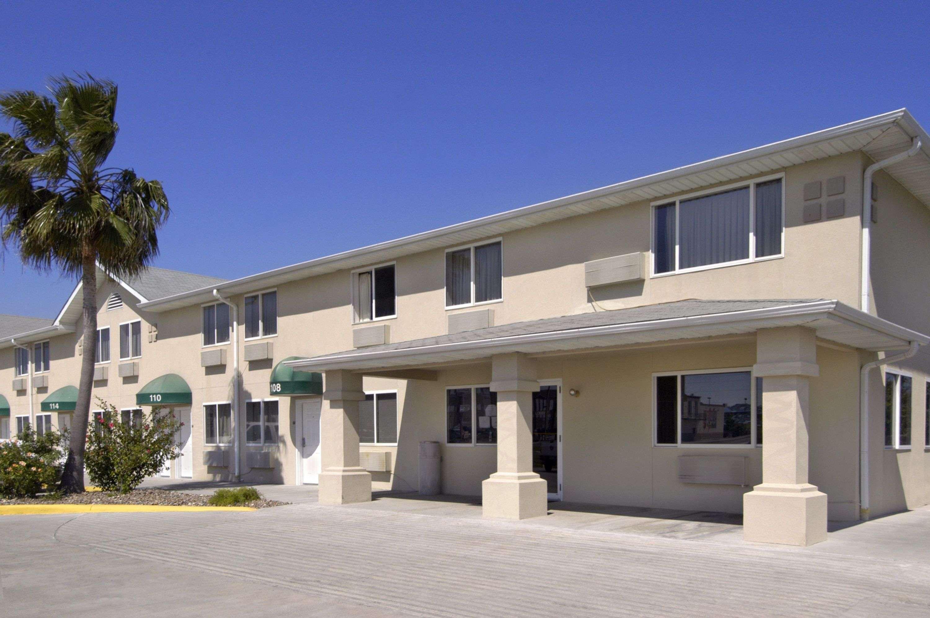 Super 8 By Wyndham Aransas Pass Otel Dış mekan fotoğraf